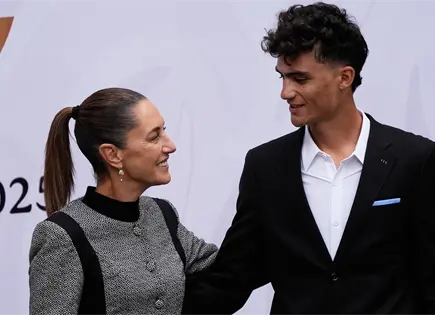 Isaac del Toro y Osmar Olvera, premiados en el Premio Nacional del Deporte de México