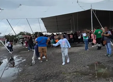 Larga y tediosa espera para cambiar plásticos