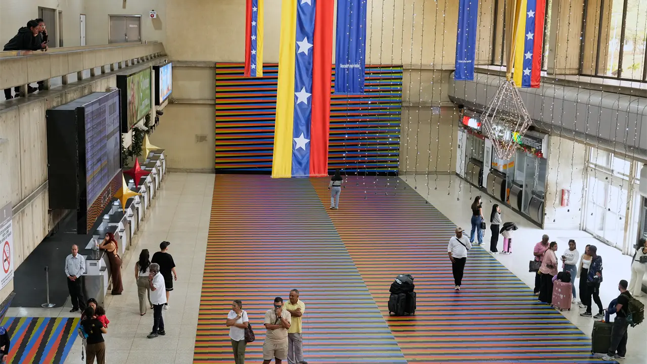 Trump propone cierre del espacio aéreo sobre Venezuela