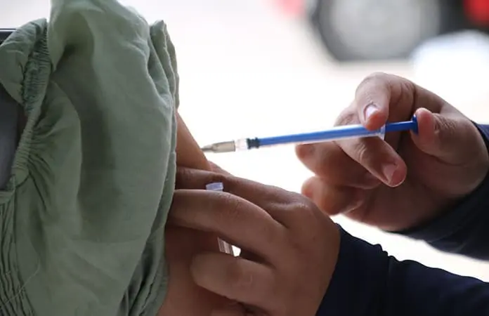 Anuncian campaña de vacunación en Pozos