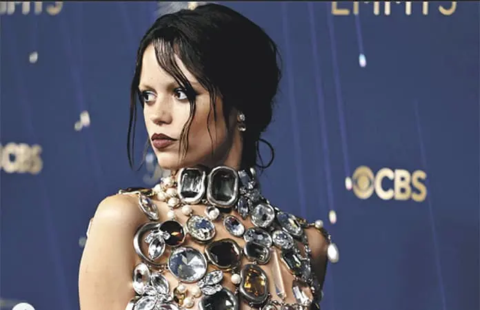 J. ORTEGA: “LA (IA) NO PUEDE SUPLANTAR LA CREACIÓN HUMANA EN EL CINE”