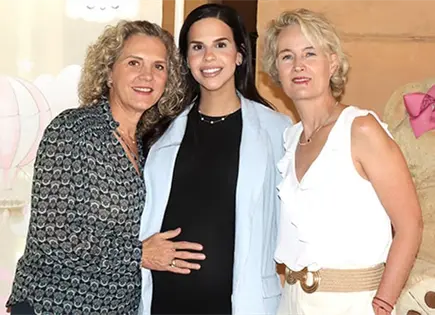 MARCELA ¡ESPERA ILUSIONADA A REGINA!