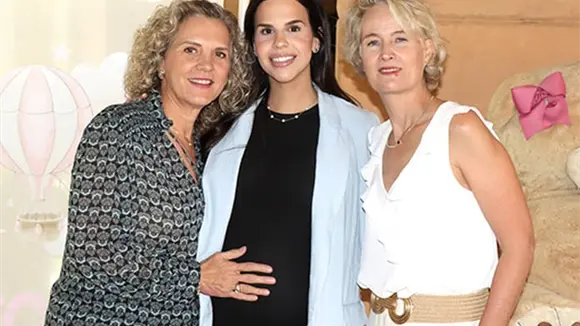 MARCELA ¡ESPERA ILUSIONADA A REGINA!