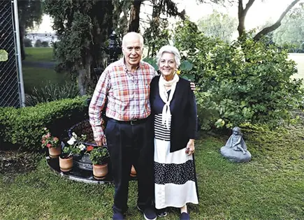 ARMONÍA ENTRE “LOS APÓSTOLES”