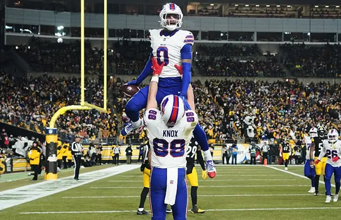 Bills arrollan a los Steelers