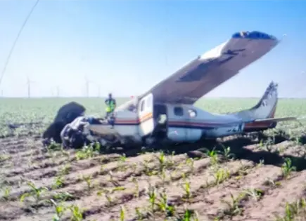 Dos heridos en accidente de avioneta agrícola en Veracruz