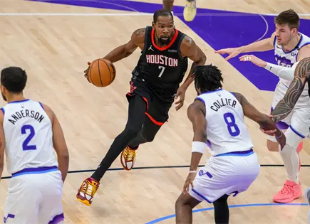 Kevin Durant lidera a Rockets en victoria sobre Jazz