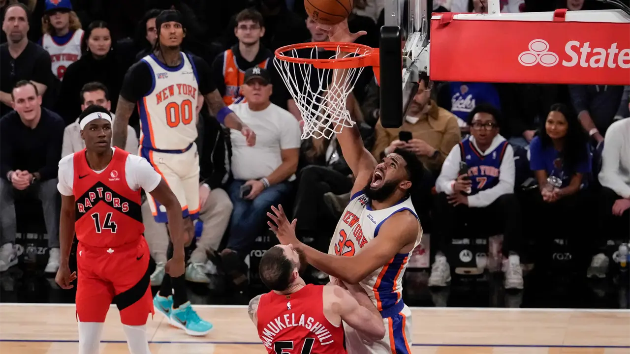 Los Knicks de Nueva York triunfan sobre los Raptors en un emocionante partido de baloncesto