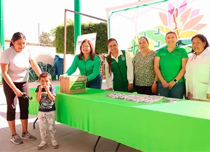 Otorgará DIF lentes a adultos mayores