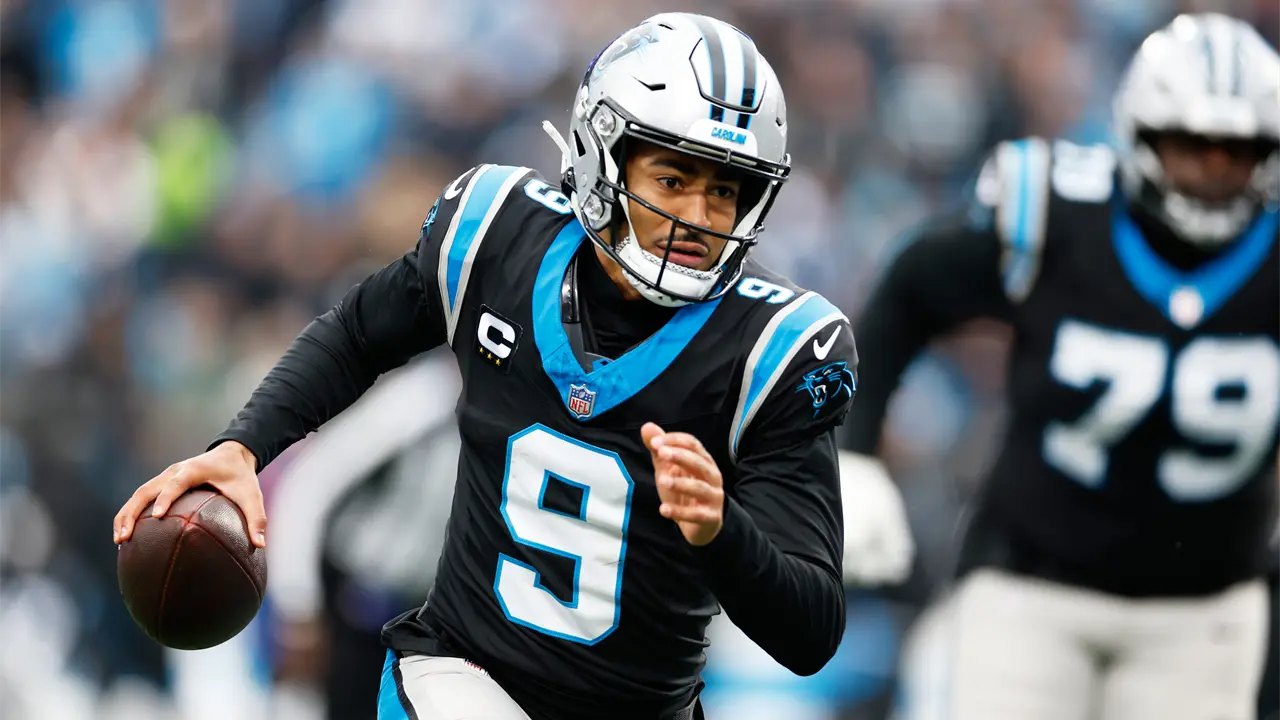 Panthers de Carolina vencen a los Rams y rompen racha de victorias