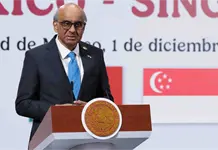 Presidente de Singapur destaca figuras de Chicharito y Hugo Sánchez Presidente de Singapur destaca figuras de Chicharito y Hugo Sánchez