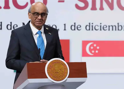 Presidente de Singapur destaca figuras de Chicharito y Hugo Sánchez