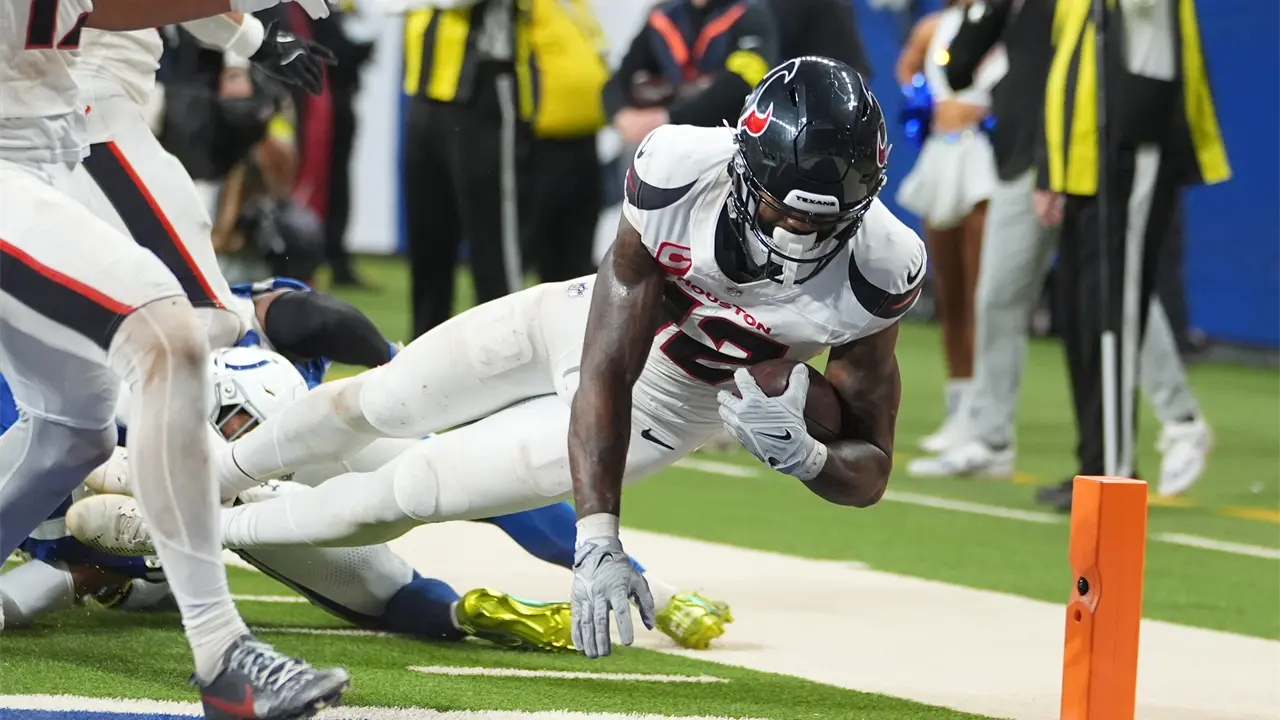 Texans de Houston vencen a Colts de Indianápolis con anotaciones clave