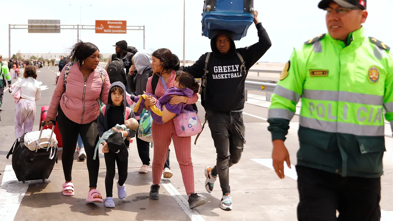 Chile y Perú Acuerdan Cooperación Policial para Enfrentar Migración en Frontera