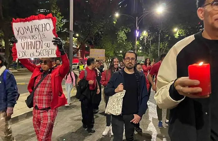 Marchan en jornada contra VIH-SIDA