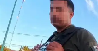 Por "mordelones" suspenden a dos policías estatales