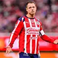 Se va “Chicharito” de Chivas repudiado