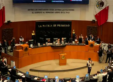 Diputados aprueban reforma a Ley de Ascensos de la Armada de México