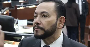 Diputados y trabajadores recibirán menos aguinaldo