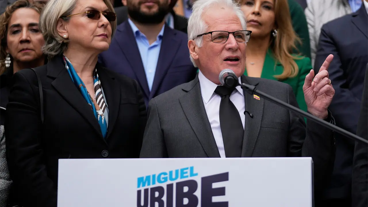 Miguel Uribe Londoño renuncia a postularse a la presidencia en Colombia