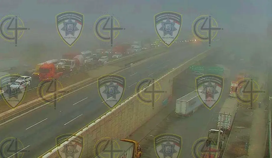 Neblina complica la circulación al norte y oriente de la capital