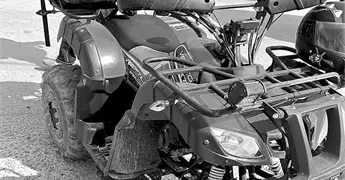 Quinceañero provoca accidente en cuatrimoto