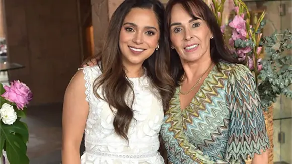 BIENVENIDA A LA FAMILIA DE SU PROMETIDO