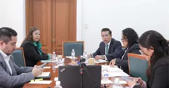 Aprobadas reformas para proteger a mujeres en San Luis Potosí