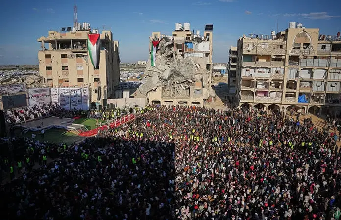 Boda masiva, entre ruinasv