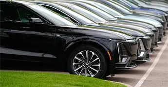 Caen ventas de autos, aun con Buen Fin