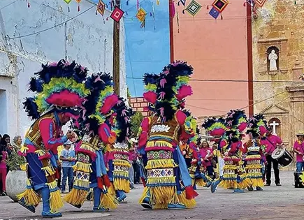 Charla "Historia de Charcas"