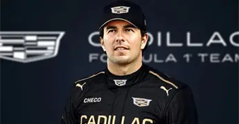 Checo P&eacute;rez vive un primer d&iacute;a complicado en el GP de Australia