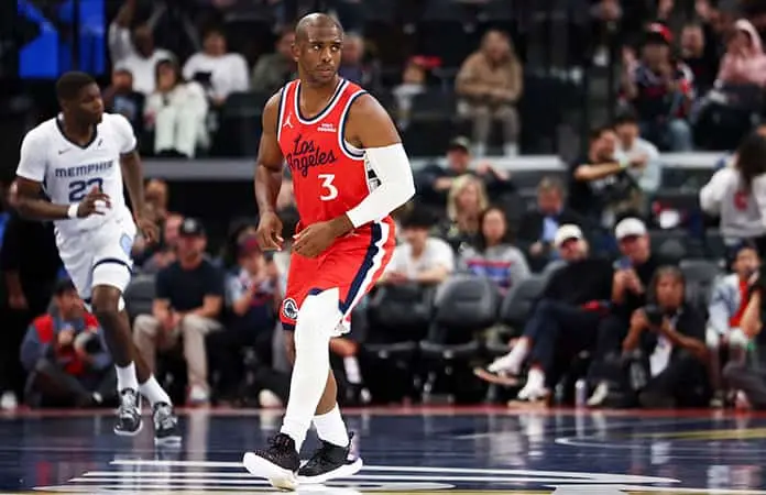 Clippers dan de baja a Chris Paul