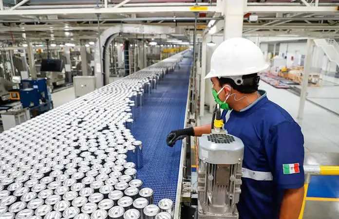 El salario aumenta 13% para el 2026