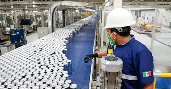 El salario aumenta 13% para el 2026