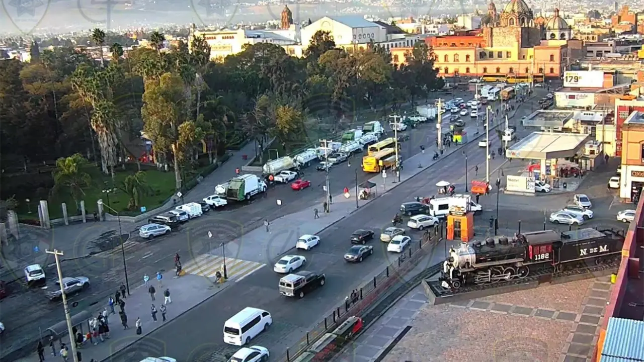 Mañana complicada en varias avenidas de la capital