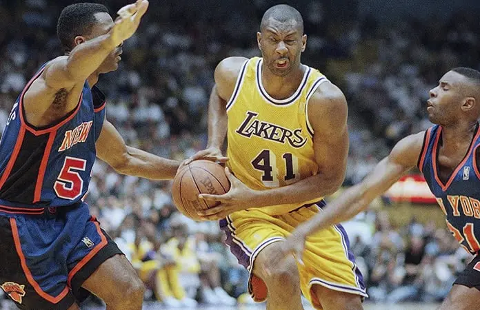 Muere Clemson Elden Campbell a los 57 años