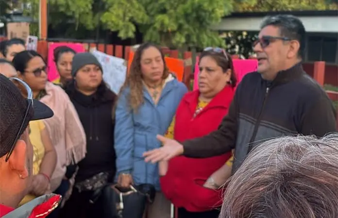 Paterfamilias bloquean la Secundaria 47