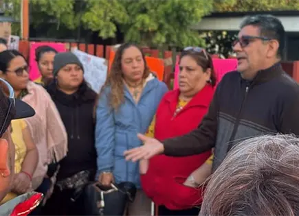 Paterfamilias bloquean la Secundaria 47