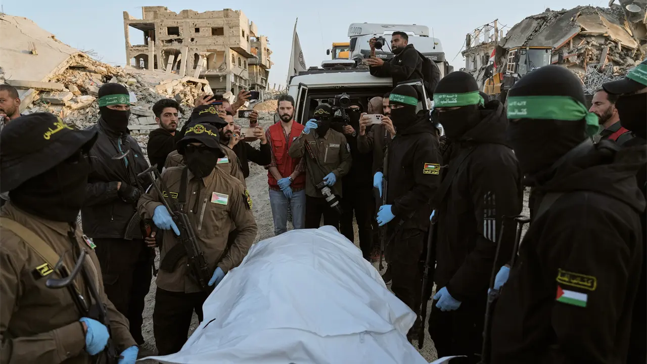 Acuerdo de alto el fuego en Gaza: Restos de rehenes devueltos