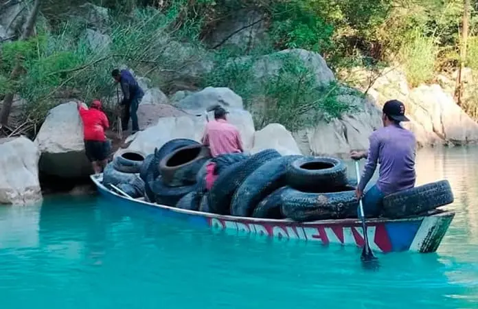 Cascadas de Tamul, tiradero de llantas