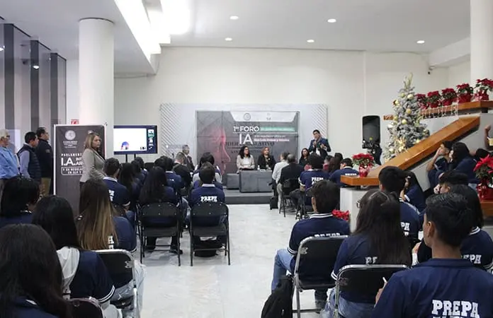 La I. A. platea riesgo y desafíos, asegura el Dr. José Núñez Varela