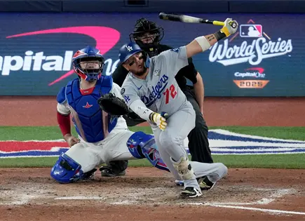 Miguel Rojas renueva con los Dodgers tras hazaña en la Serie Mundial