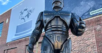 RoboCop encuentra hogar permanente en Detroit