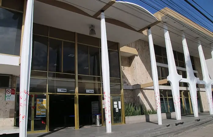 Señala rector que acatará el estatuto