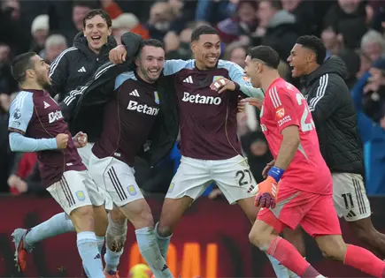 Aston Villa vence a Arsenal en un emocionante partido de la Liga Premier Aston Villa vence a Arsenal en un emocionante partido de la Liga Premier