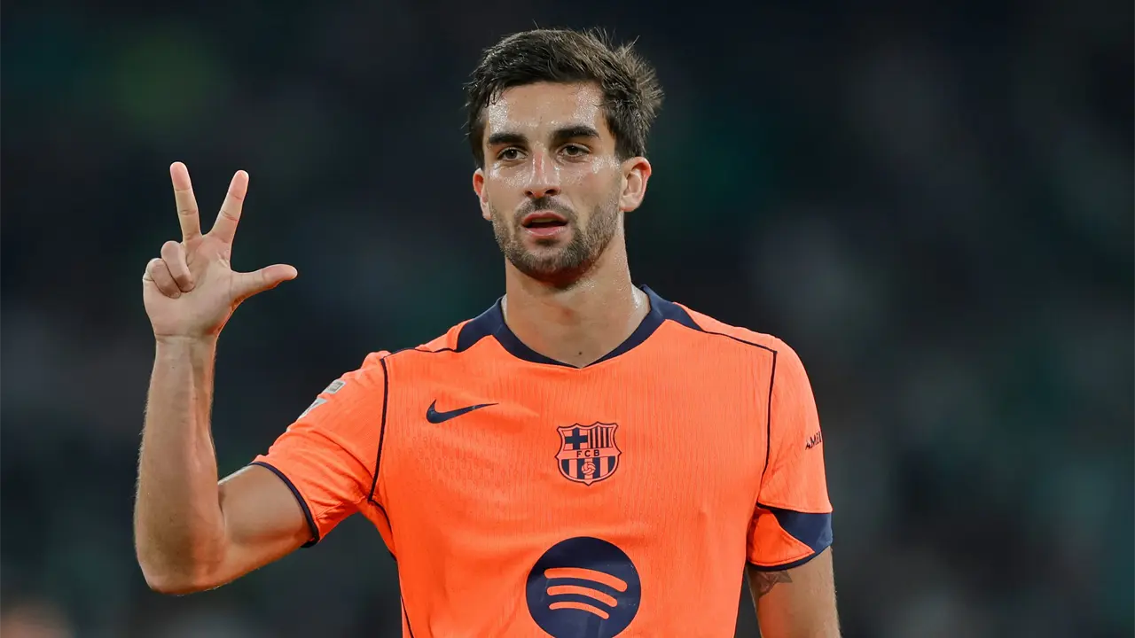 Barcelona remonta y vence al Real Betis con tripleta de Ferran Torres