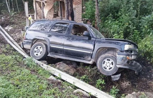 Mujeres sufren accidente en la Valles-Rioverde