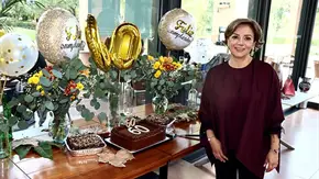 ¡OTRO AÑO RADIANTE Y FELIZ!