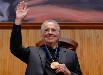 SERRAT RECIBE HONORIS CAUSA SERRAT RECIBE HONORIS CAUSA